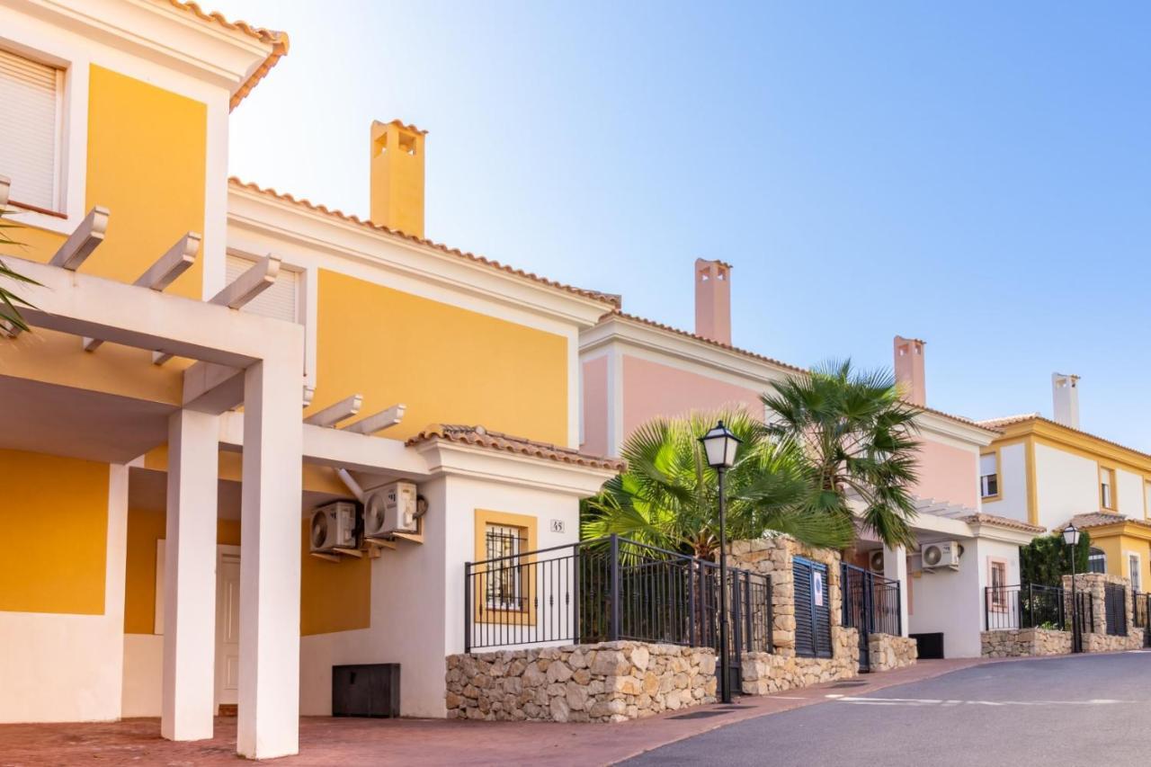 فيلا Casa La Rosaleda موتيكْتْساميل المظهر الخارجي الصورة