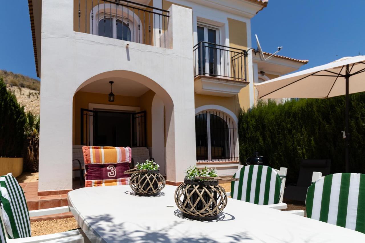 فيلا Casa La Rosaleda موتيكْتْساميل المظهر الخارجي الصورة