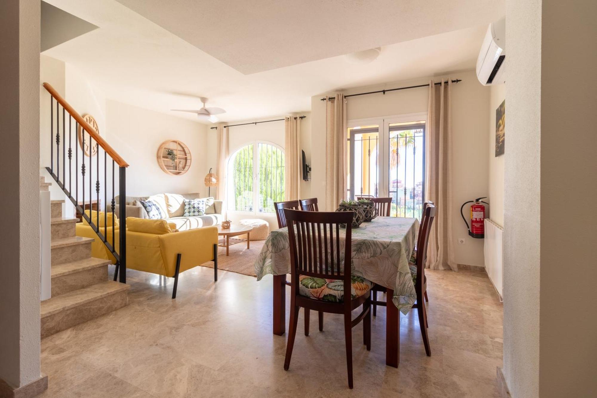 فيلا Casa La Rosaleda موتيكْتْساميل المظهر الخارجي الصورة